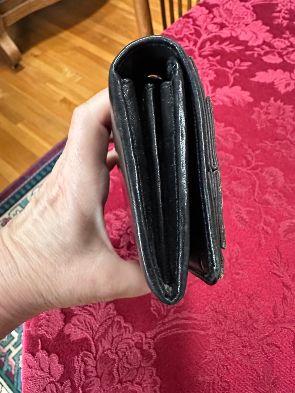 Chloe Tan & Black Leather Bow Long Snap Wallet - Picture 4 of 8